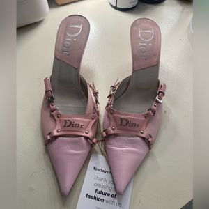 Dior hardcore pink pointed toe kitten heels